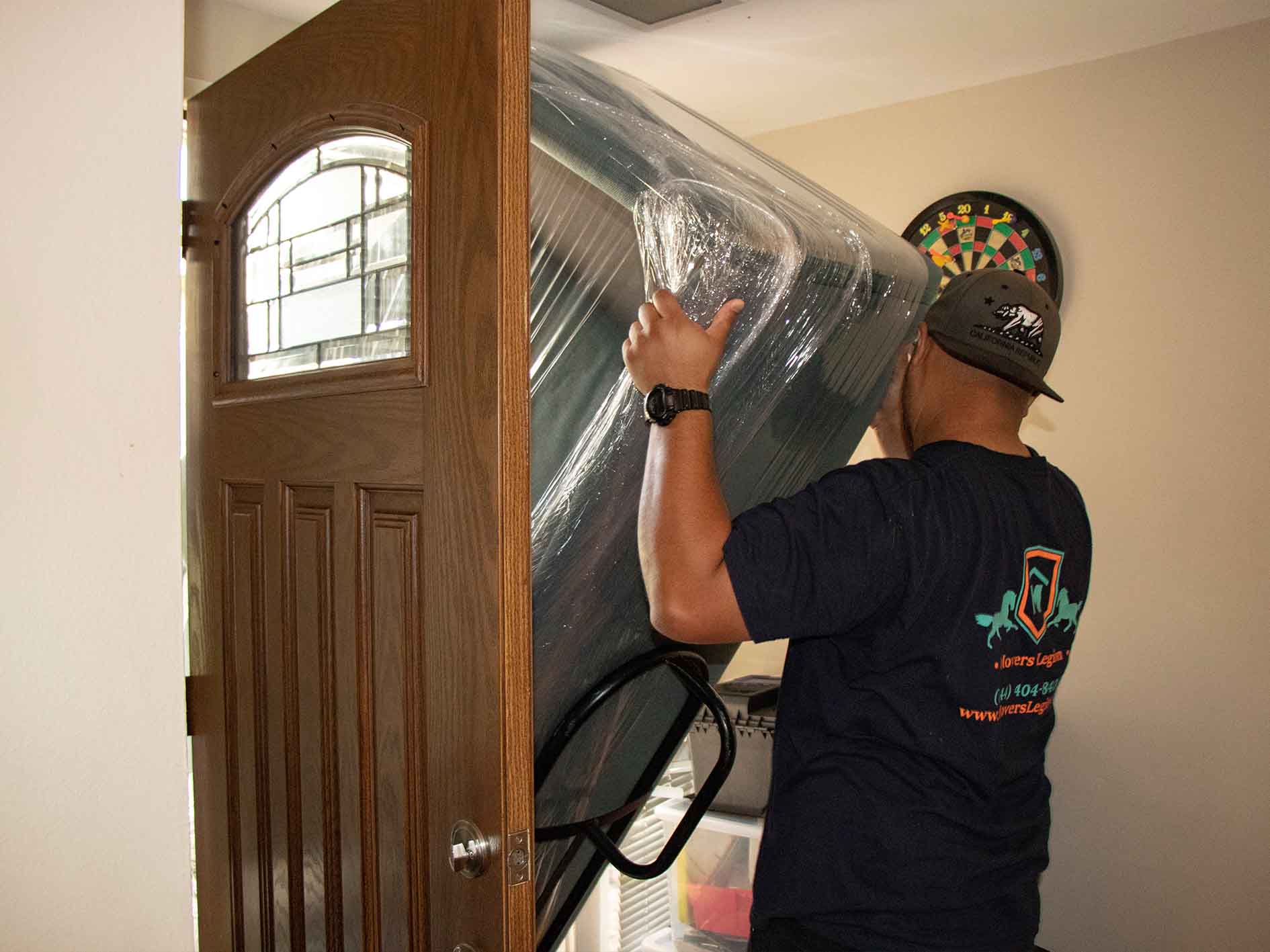 Understanding Moving Company Hourly Rates